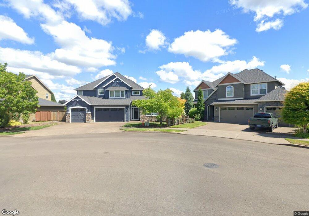 918 N Alder St, Canby, OR 97013 - photo 1