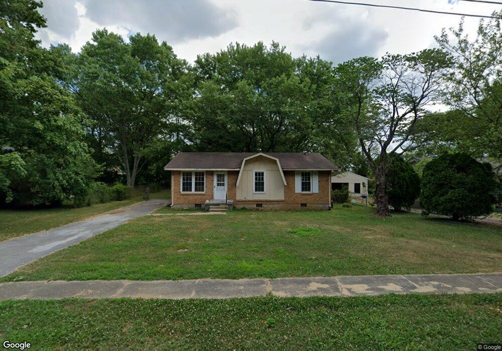 715 Hawthorne St, Hopkinsville, KY 42240 - photo 1