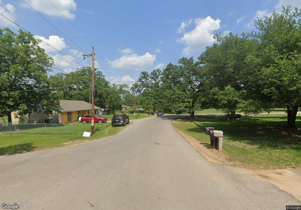 3330 Jackson Ave, Tyler, TX 75705 - photo 1