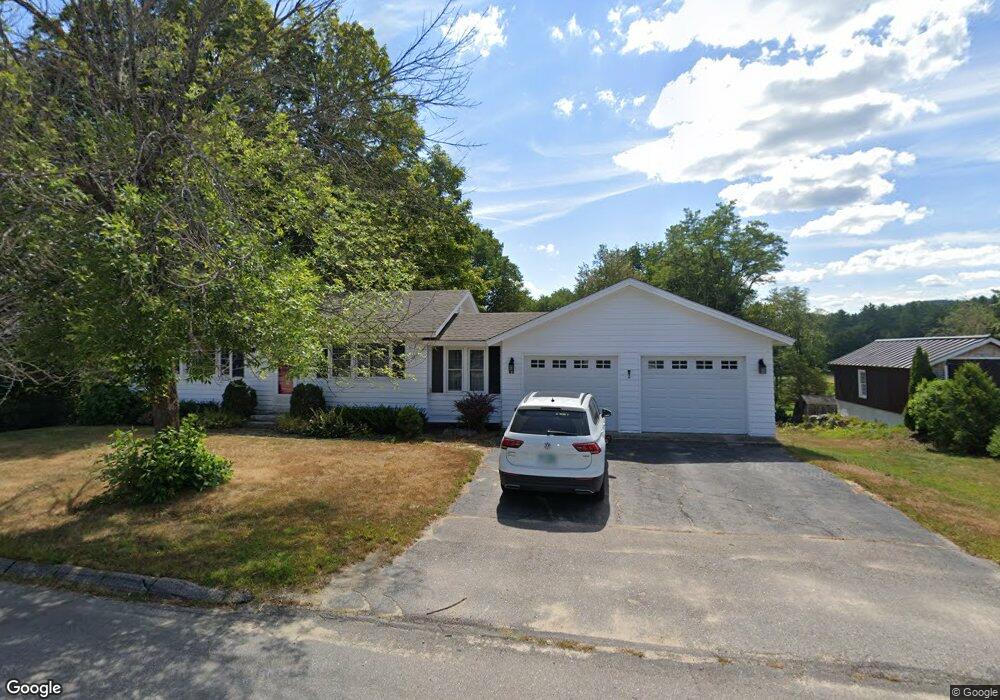 14 Courthouse Square, Ossipee, NH 03864 - photo 1