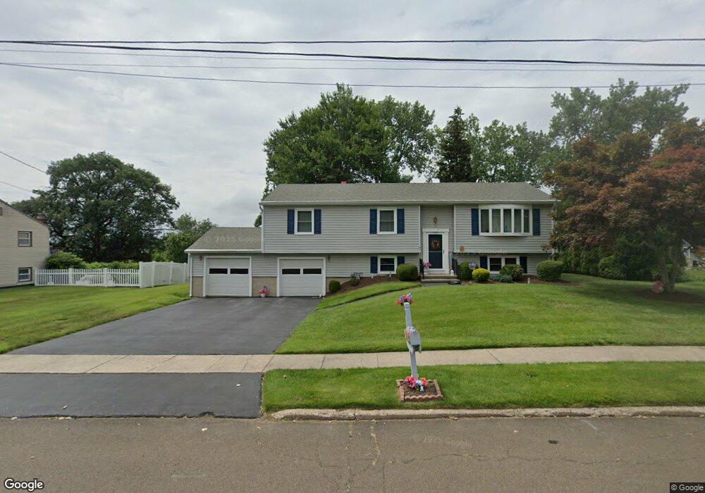 7 Alexander Dr, West Haven, CT 06516 - photo 1