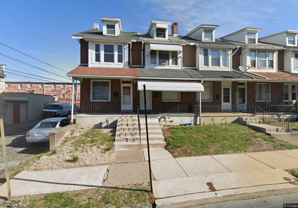 917 Union St, Reading, PA 19604 - photo 1
