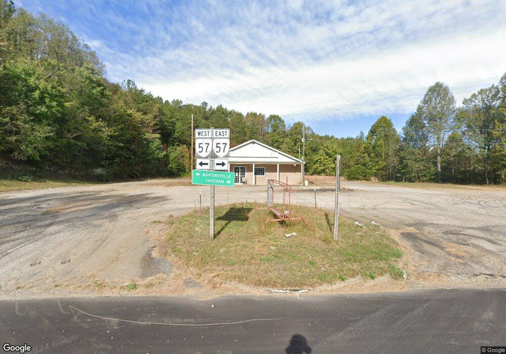 5025 Chatham Rd, Martinsville, VA 24112 - photo 1