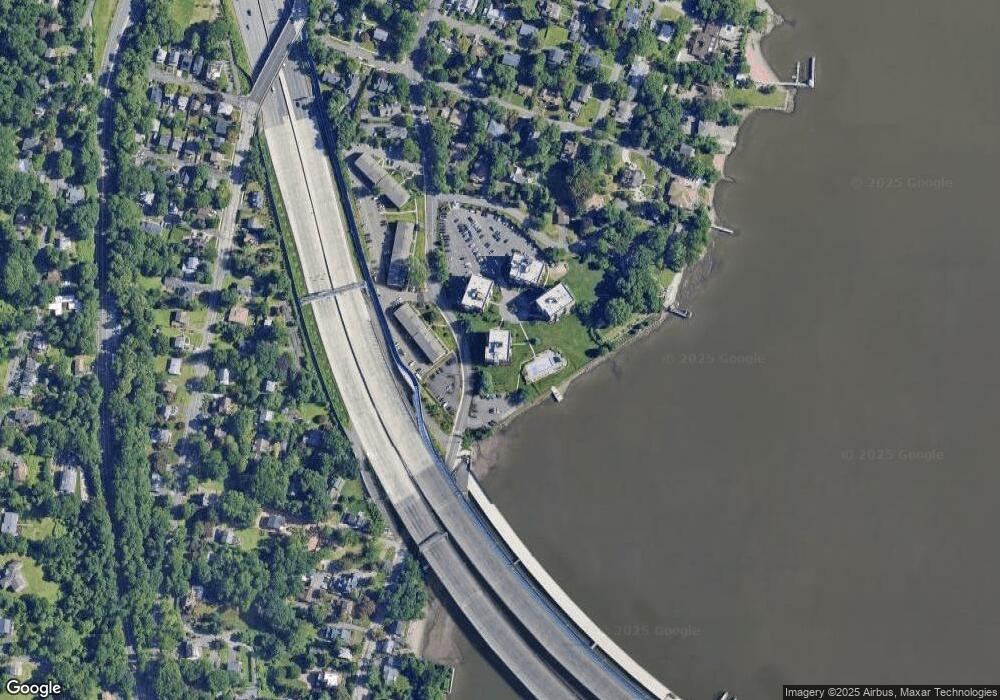 Salisbury Point unit 1E, Nyack, NY 10960 - photo 1