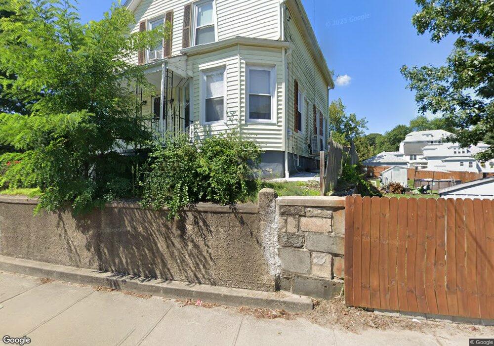 619 Manville Rd, Woonsocket, RI 02895 - photo 1