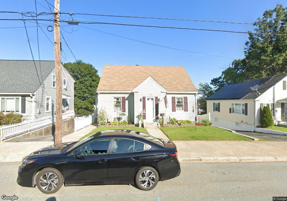 105 Cottage St, Woonsocket, RI 02895 - photo 1