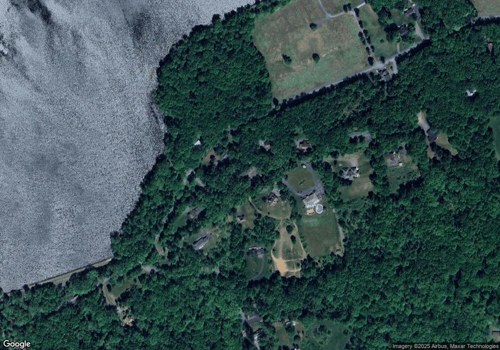 1421 Sunset Ln, Stroudsburg, PA 18360 - photo 1