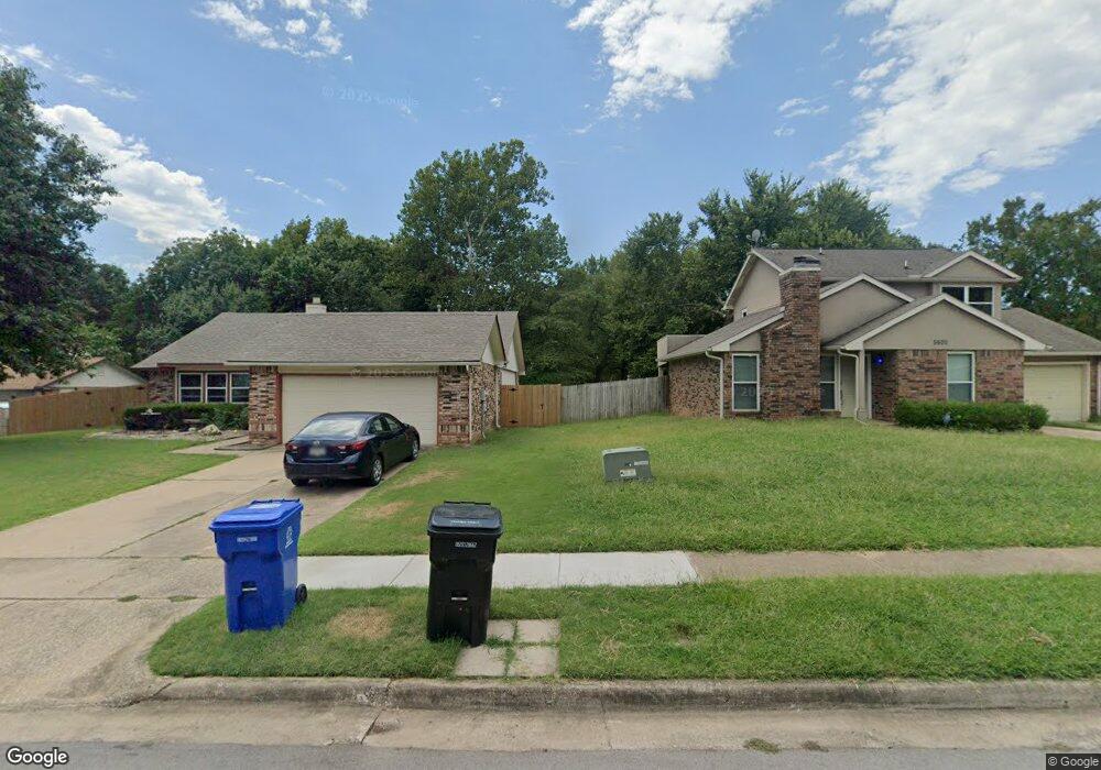 5602 S Juniper Ave, Broken Arrow, OK 74011 - photo 1