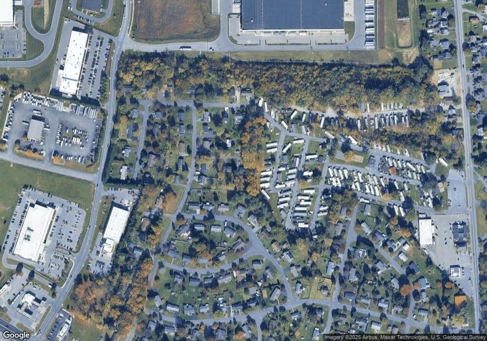 13817 Woodland Heights Dr, Hagerstown, MD 21742 - photo 1