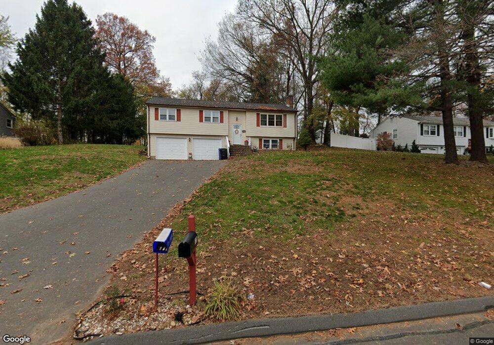 723 Nevers Rd, South Windsor, CT 06074 - photo 1