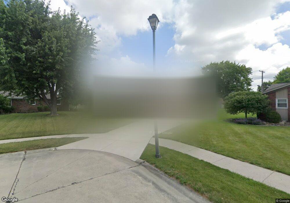 804 Bryarly Cir, Saint Marys, OH 45885 - photo 1