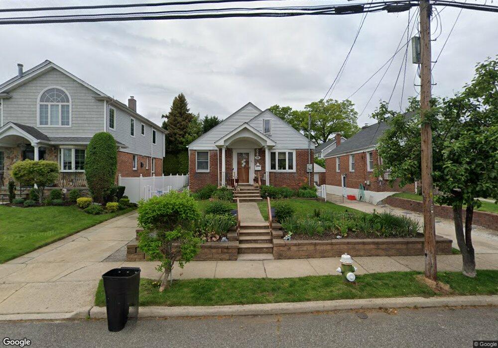 245 Kensington Rd S, Garden City, NY 11530 - photo 1