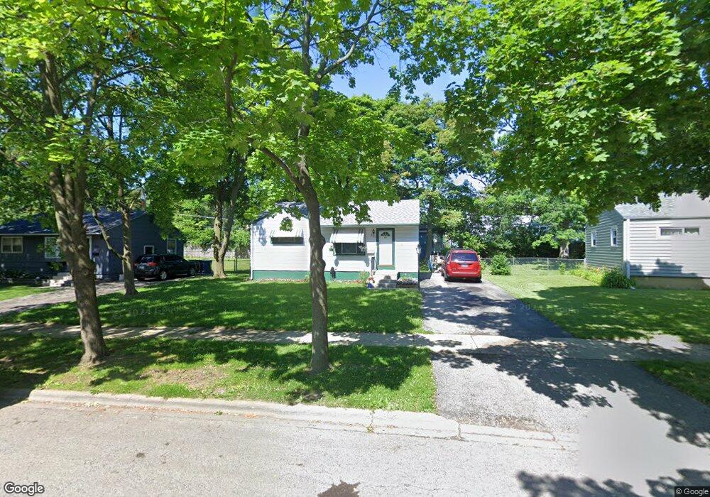 1920 Chippewa Rd, Waukegan, IL 60087 - photo 1