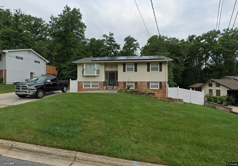 7008 Redmiles Rd, Laurel, MD 20707 - photo 1