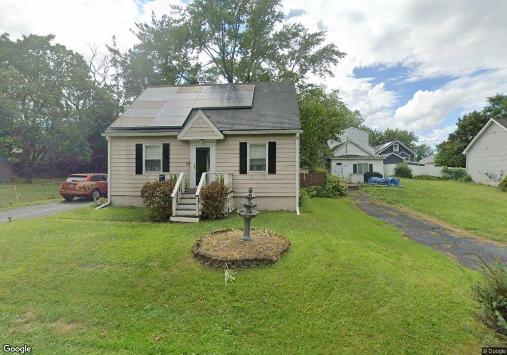 5 Saint Claire Ave, Rensselaer, NY 12144 - photo 1