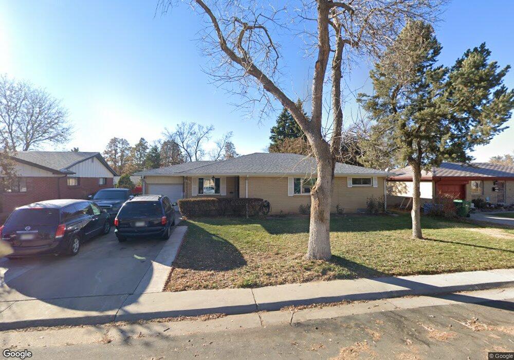 1039 Jamaica Ct, Aurora, CO 80010 - photo 1