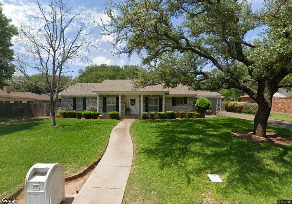 1104 Belmont Rd, Cleburne, TX 76033 - photo 1