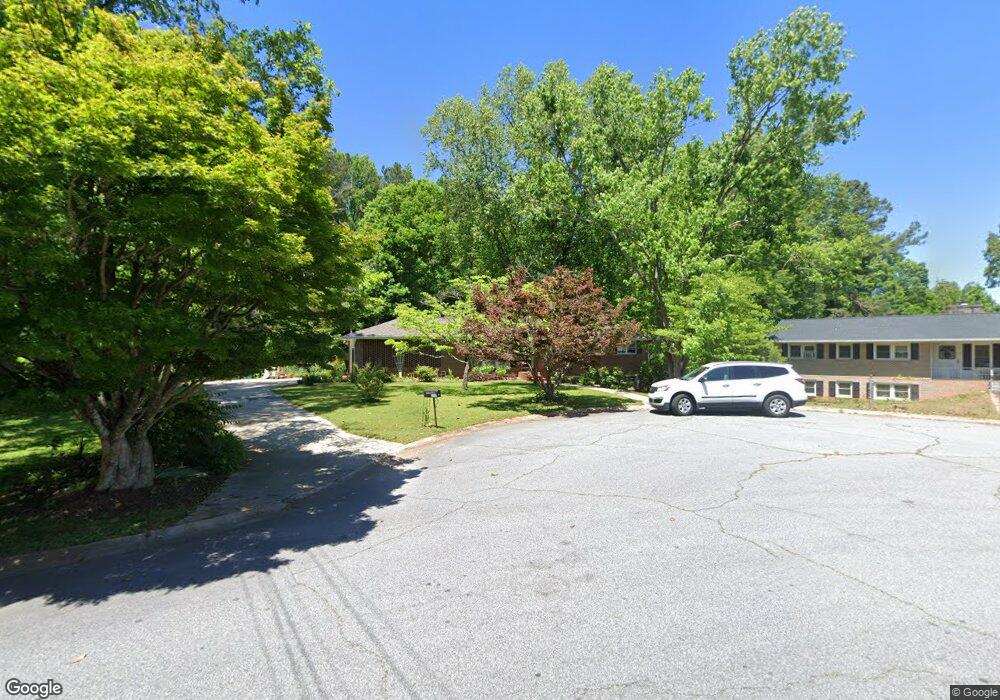 5563 Laurel Ln NW unit 2, Lilburn, GA 30047 - photo 1