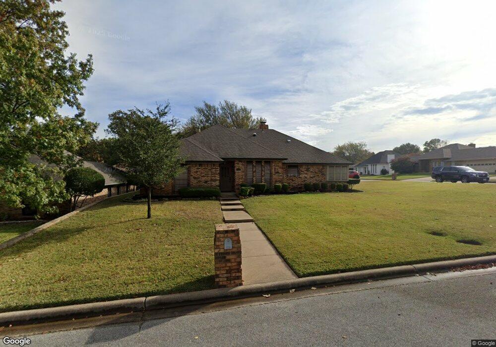 2802 Cliffside St, Grapevine, TX 76051 - photo 1