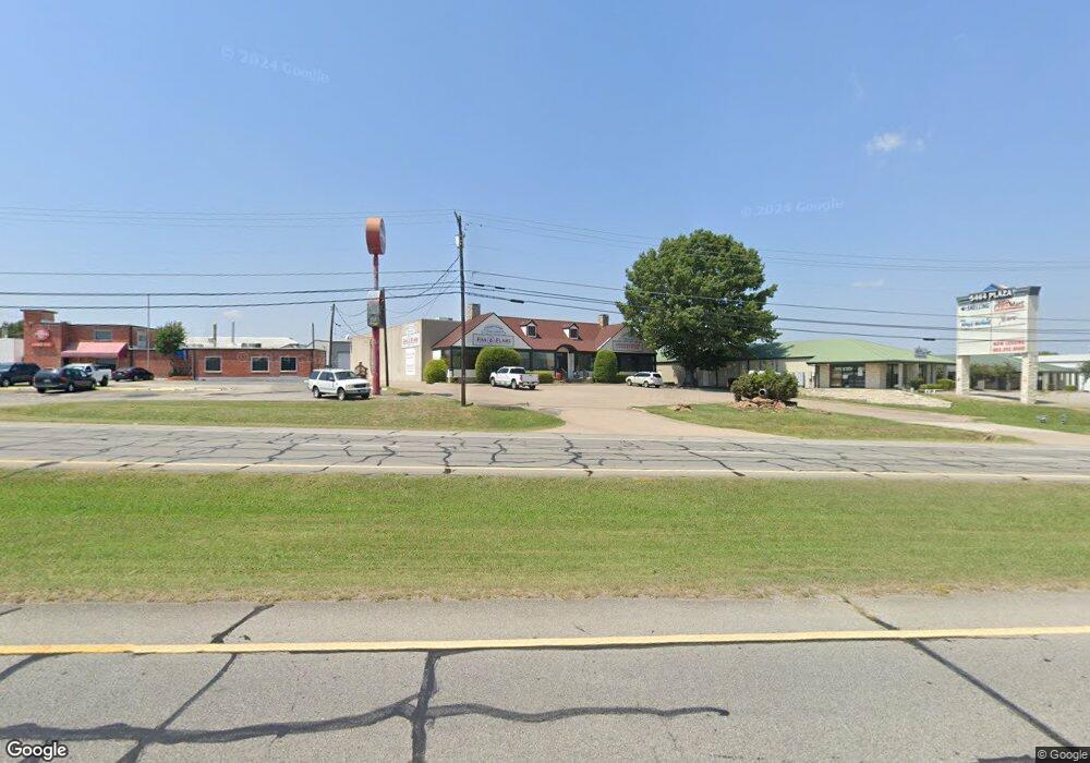 5428 Texoma Pkwy unit 2,3, Sherman, TX 75090 - photo 1