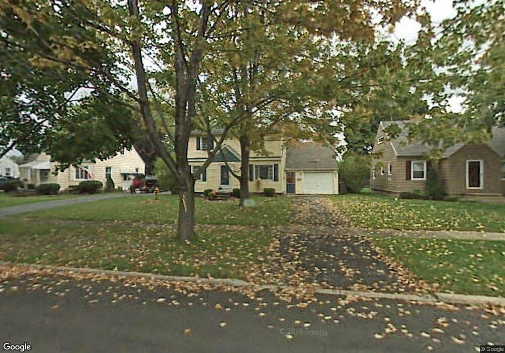 828 Pioneer Dr, North Tonawanda, NY 14120 - photo 1