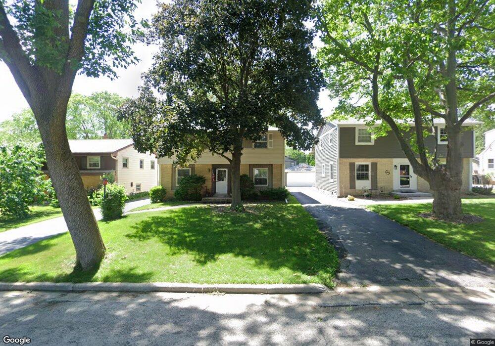 2101 N 117th St, Milwaukee, WI 53226 - photo 1