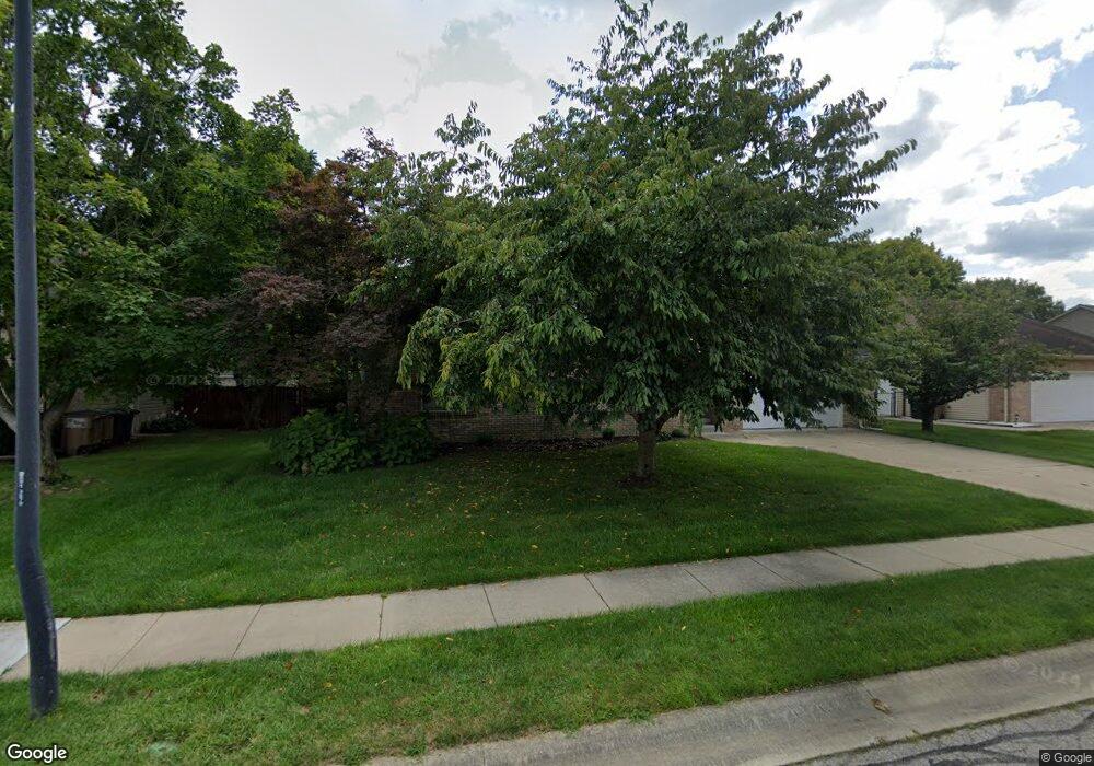 2025 Broadmoor Ln, Columbus, IN 47203 - photo 1