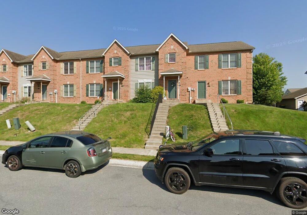 1971 Ashley Dr, Chambersburg, PA 17201 - photo 1