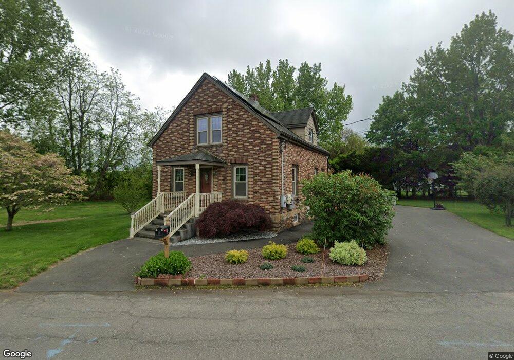 39 Royal Ln, Agawam, MA 01001 - photo 1