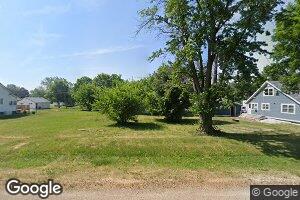 115 E Farnham St, Sheffield, IL 61361