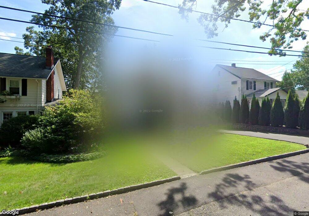 388 Dartmouth St, Wyckoff, NJ 07481 - photo 1