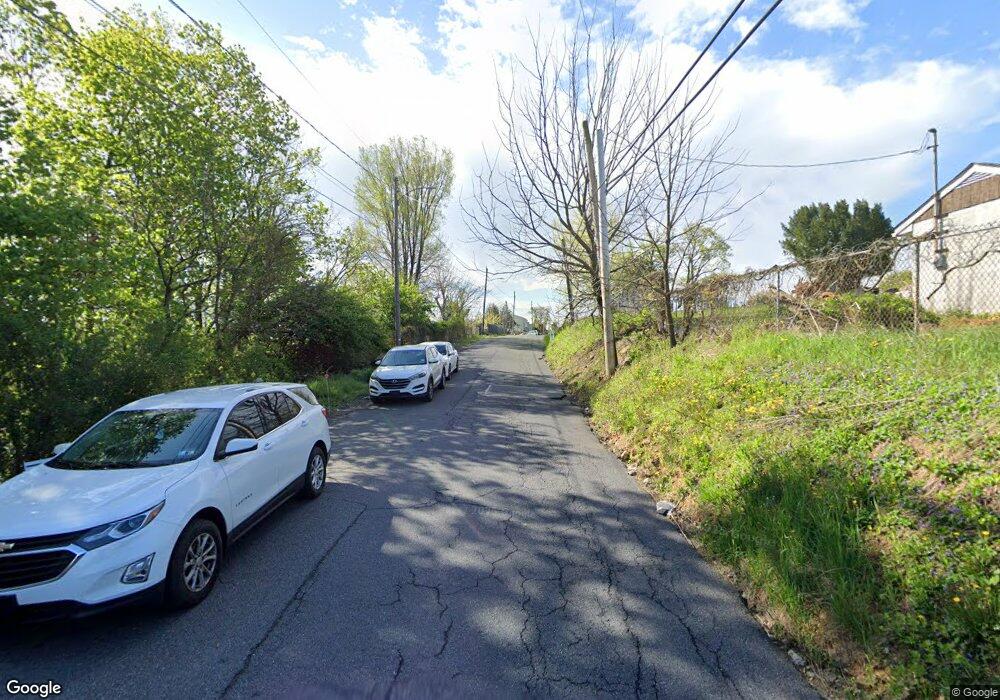 0 Catasauqua unit PALH2011712, Whitehall, PA 18052 - photo 1