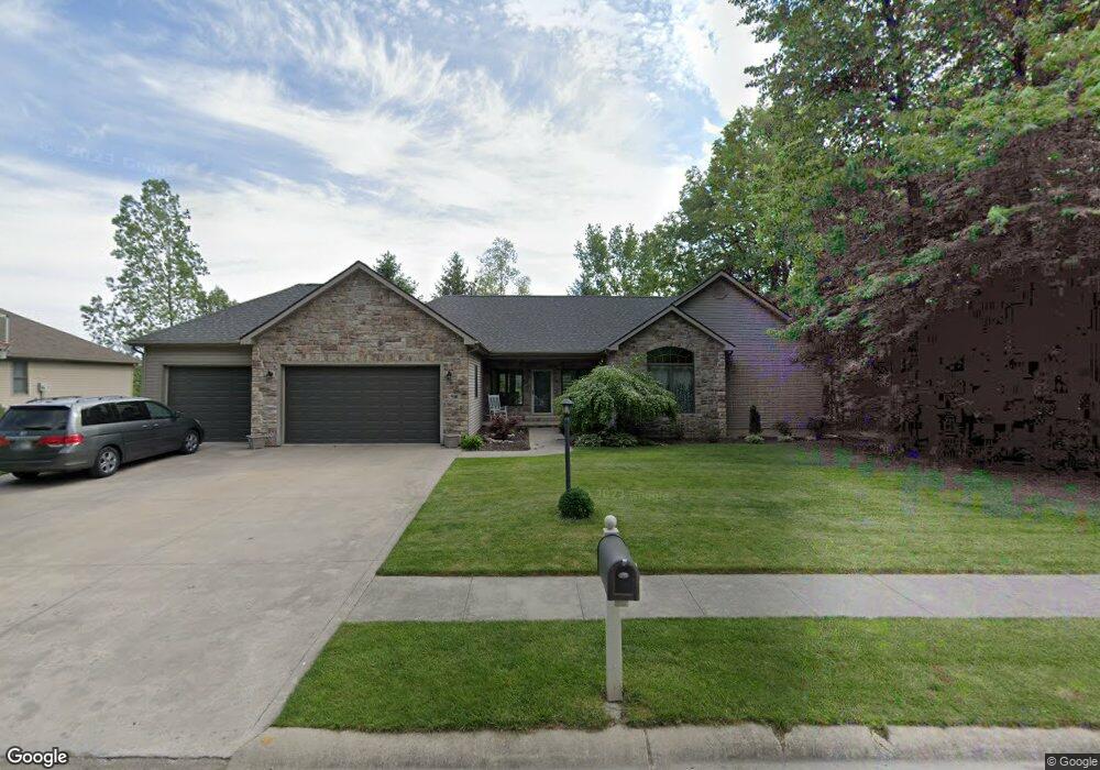 686 Forest Ct, Nappanee, IN 46550 - photo 1