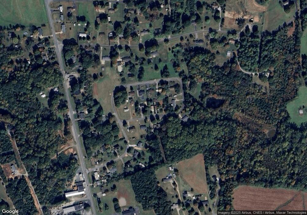 172 Persimmon Cir, Statesville, NC 28625 - photo 1