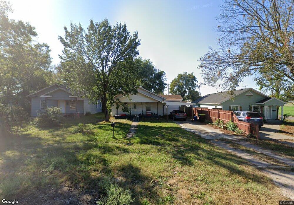729 W 18th St, Ada, OK 74820 - photo 1
