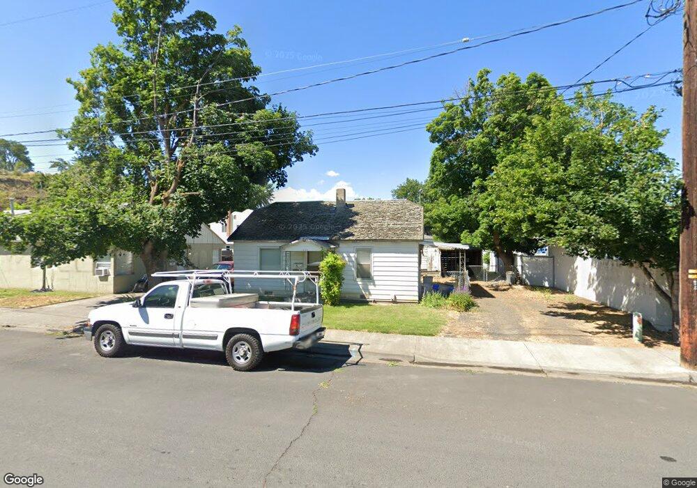 411 SW 17th St, Pendleton, OR 97801 - photo 1