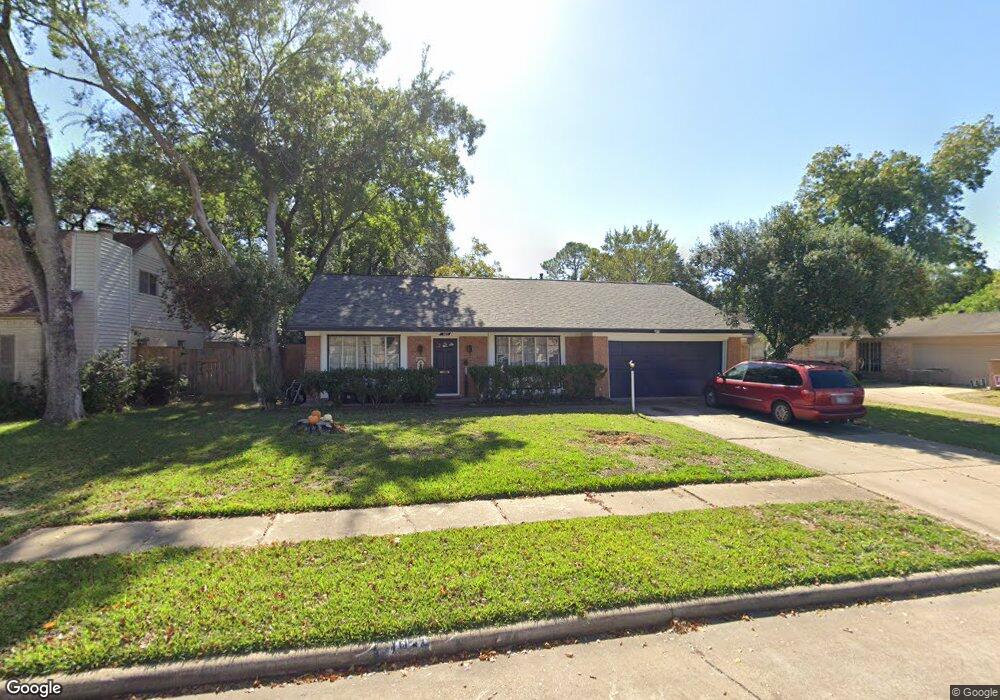 1031 Mosher Ln, Houston, TX 77088 - photo 1