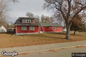 406 1st St NE, Lake Preston, SD 57249