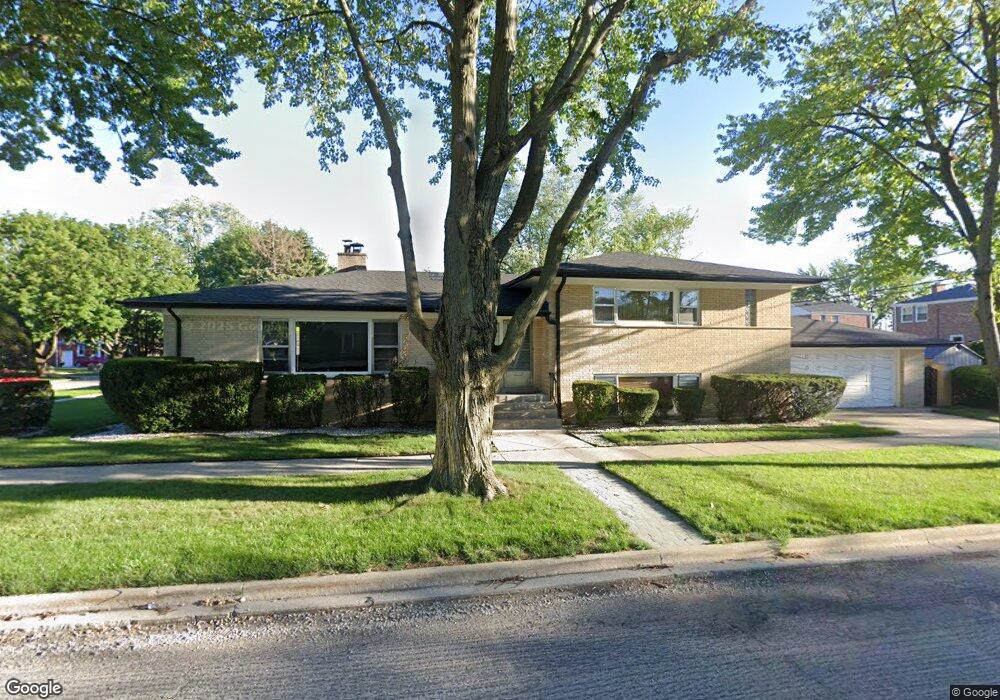 900 Hull Ave, Westchester, IL 60154 - photo 1
