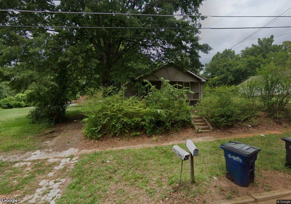 1028 4th St, Statesville, NC 28677 - photo 1