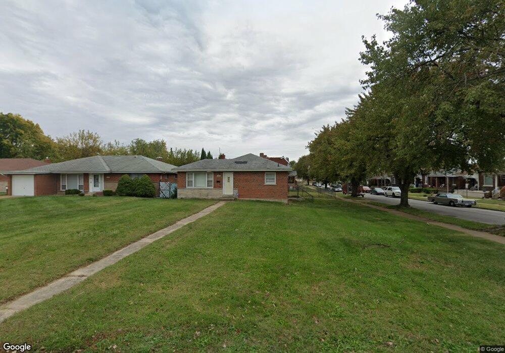 3900 San Francisco Ct, Saint Louis, MO 63115 - photo 1