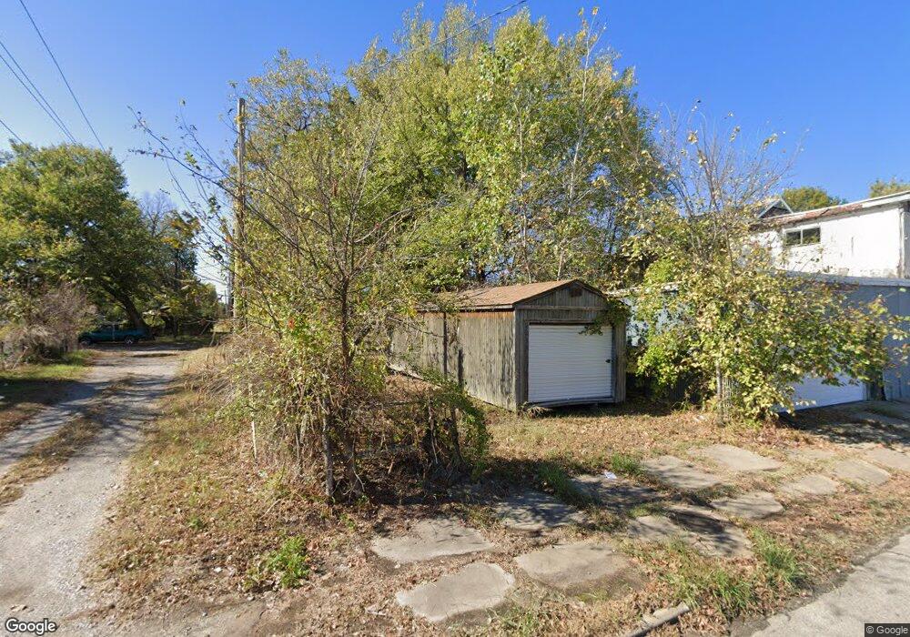 800 W 7th St, Okmulgee, OK 74447 - photo 1