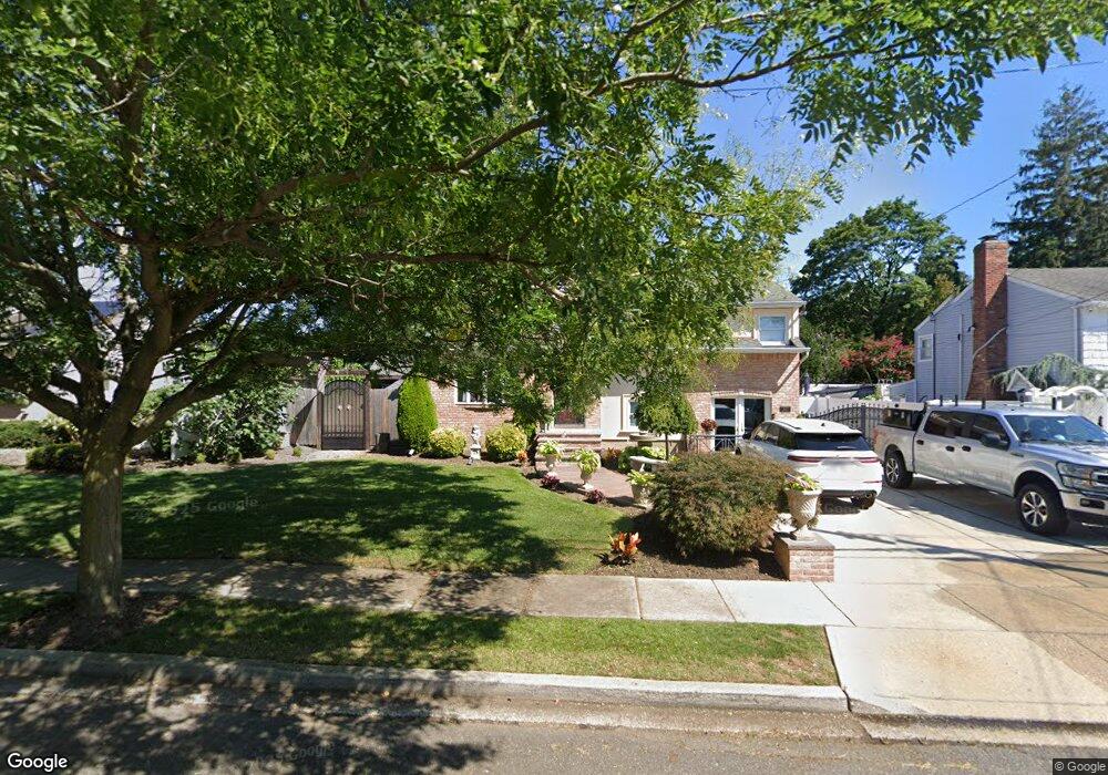 329 N Virginia Ave, Massapequa, NY 11758 - photo 1