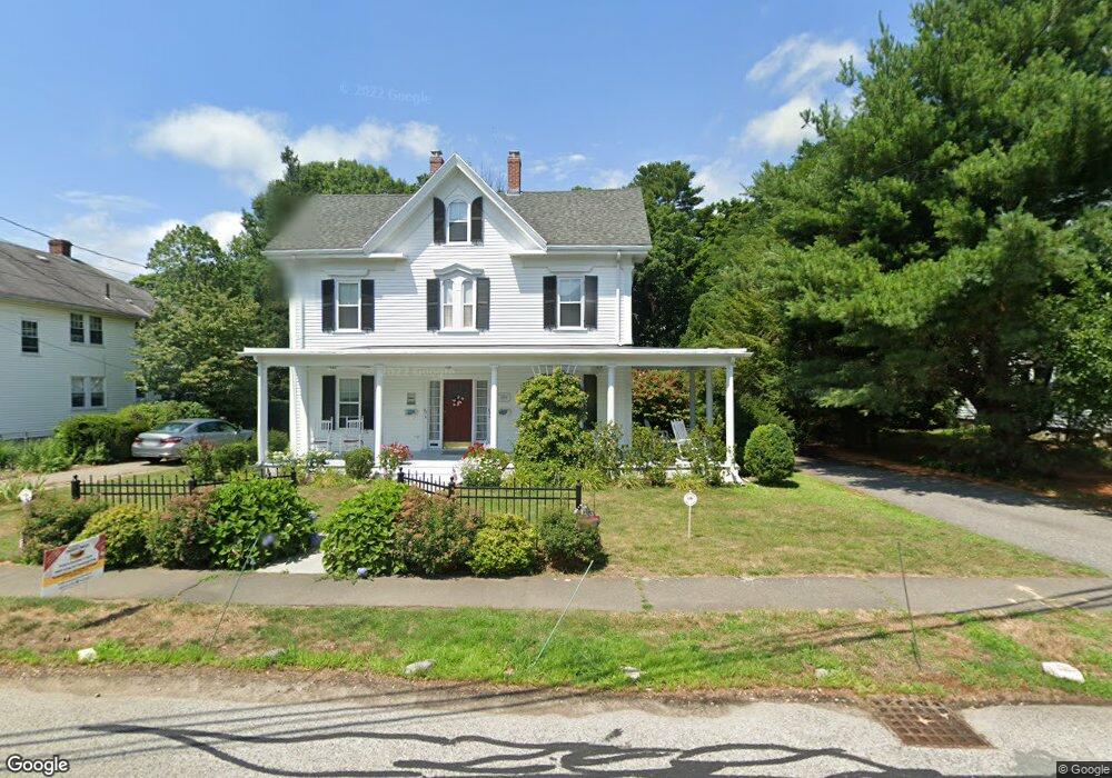 67 Maple St unit 3, Needham, MA 02492 - photo 1