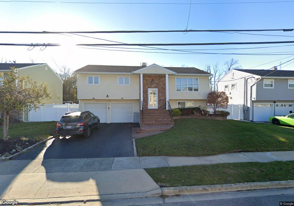 3766 Illona Ln, Oceanside, NY 11572 - photo 1