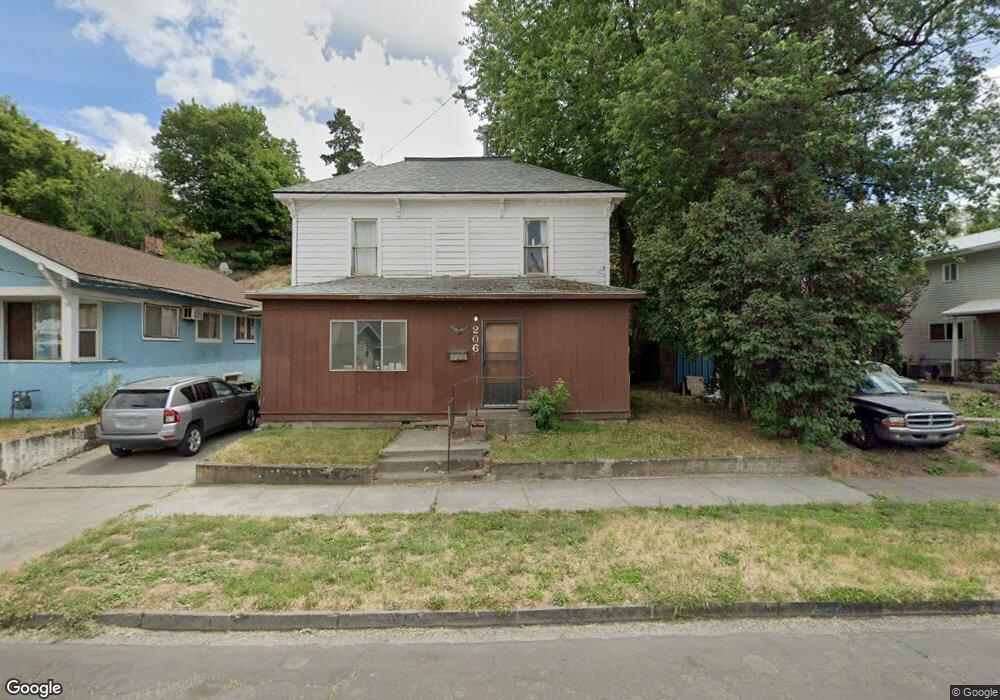 206 SW Hailey Ave, Pendleton, OR 97801 - photo 1