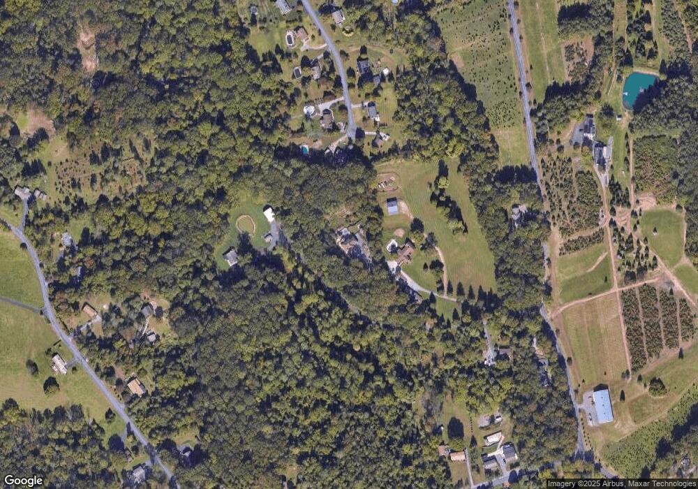 19 Pine Cone Ln, Reading, PA 19608 - photo 1