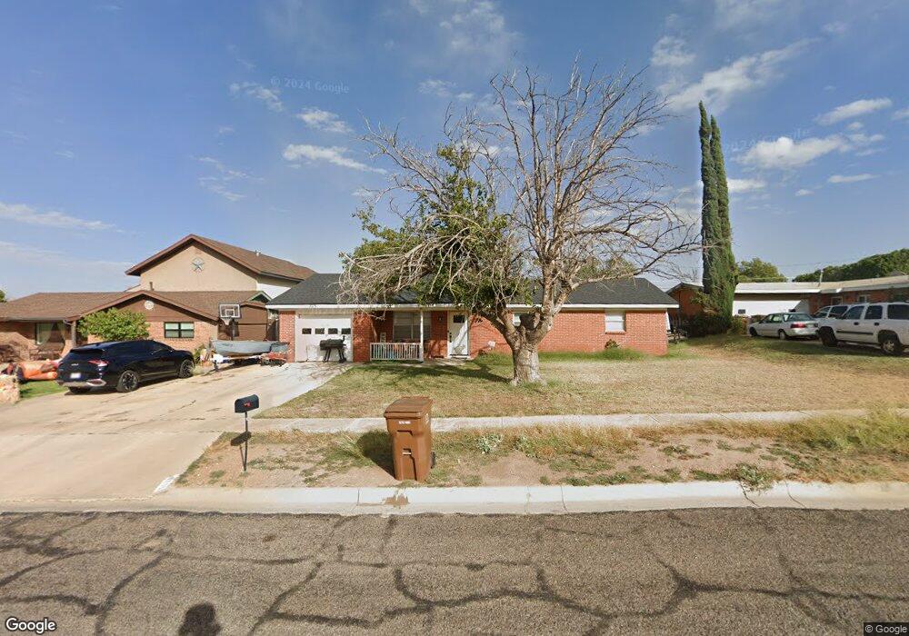 2713 Larry Dr, Big Spring, TX 79720 - photo 1