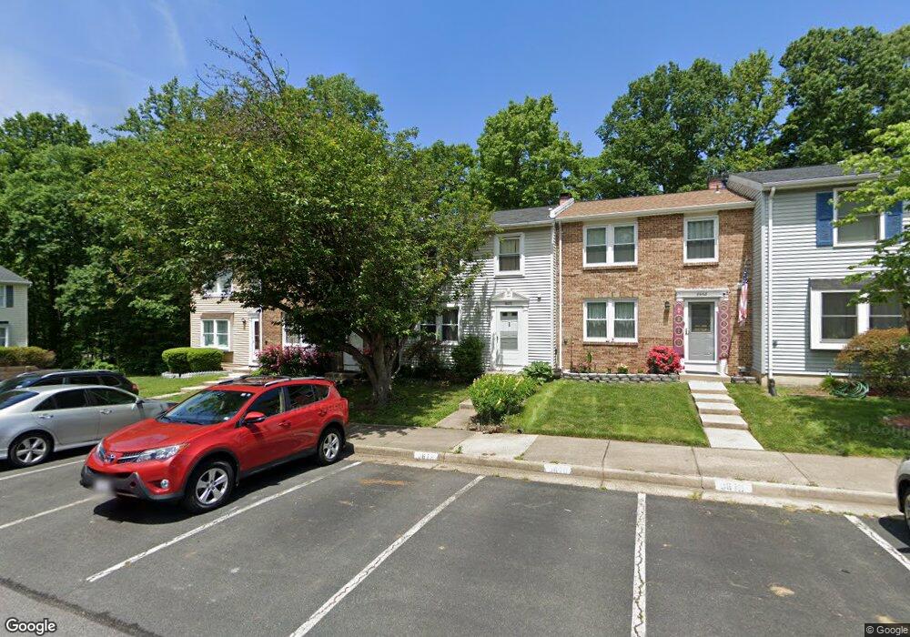 8670 Bent Arrow Ct, Springfield, VA 22153 - photo 1