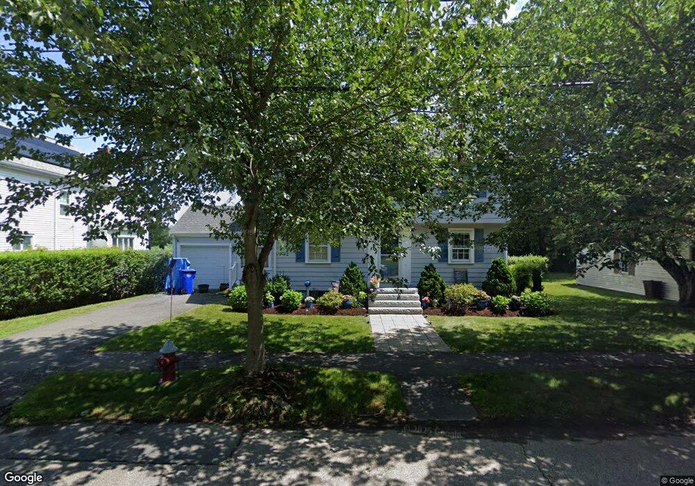 69 Hurlcroft Rd, Milton, MA 02186 - photo 1